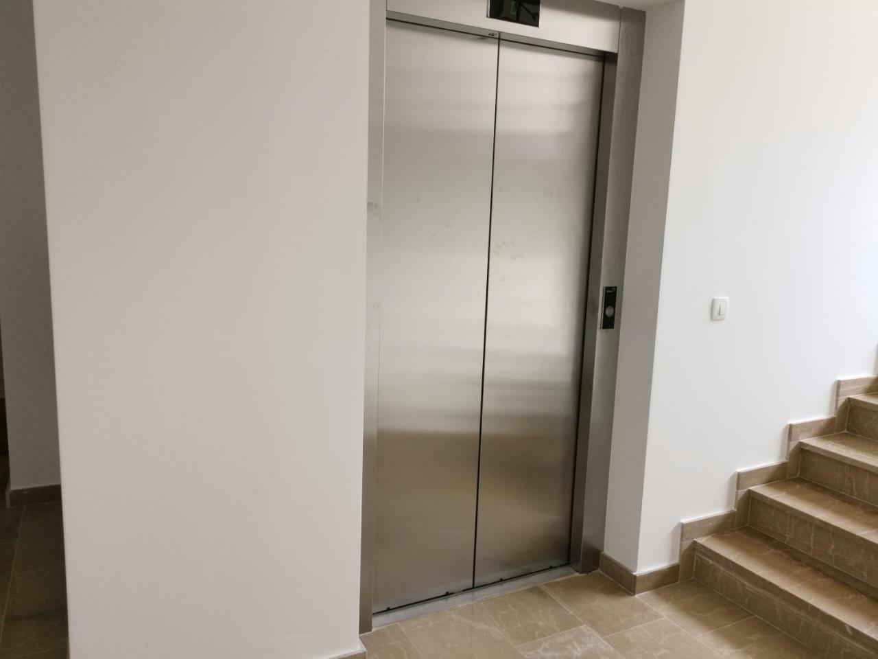 Apartman Maximus Budua Esterno foto